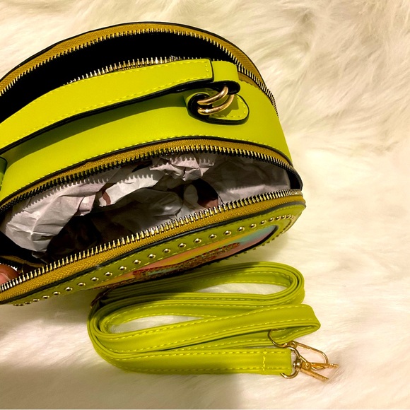 Lime green Fleur De Lis crossbody purse - Picture 3 of 4